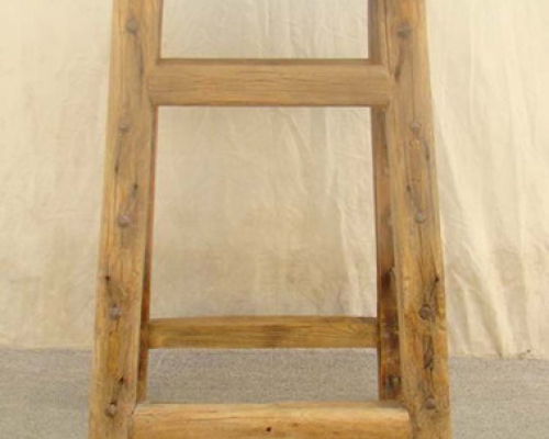 高凳|stool