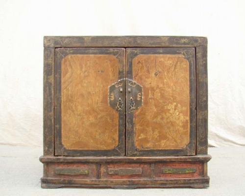 描金二门座箱|box