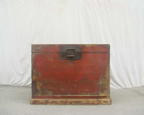 箱子|red trunk