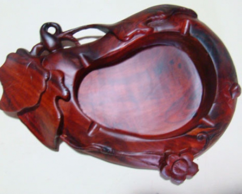 烟灰缸