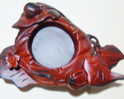 烟灰缸