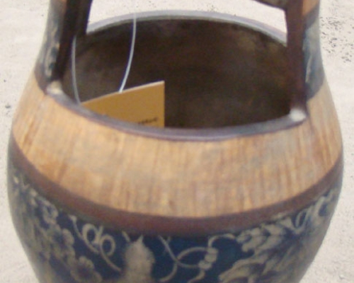 小瓷瓶