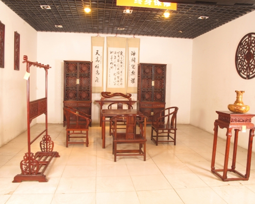 忠华瑞家具