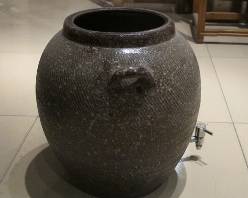 酒缸