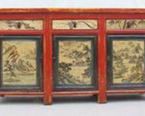 描彩三抽三门柜|painted cabinet