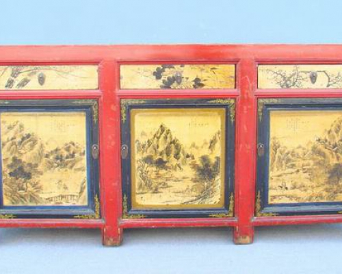 描彩三抽三门柜|painted cabinet