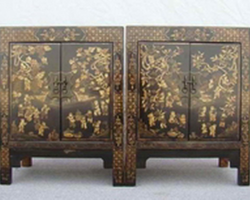 黑描金小柜|Small black cabinet with tracing a design in gold