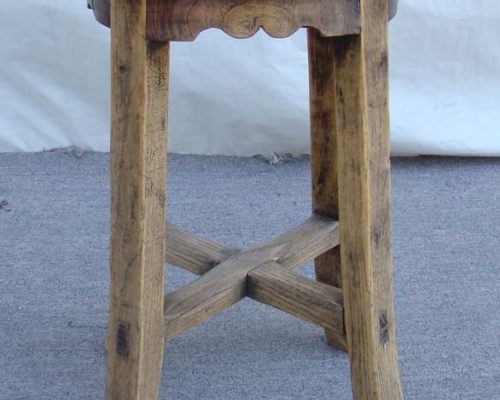 三足圆凳|Three-leg & round stool