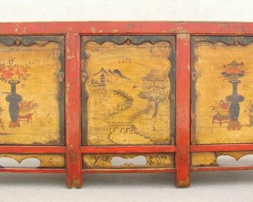 描彩三门柜|Color-painted low cabinet