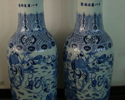 青花瓷花瓶|Blue-and white porcelain vase