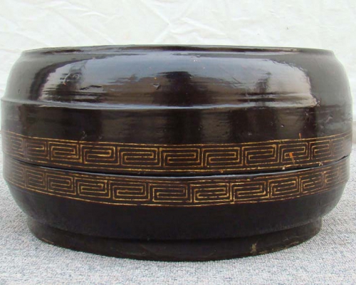黑描金圆盒工厂|Black trace a design in gold of round box