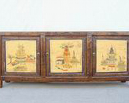 三门描彩柜|Color-painted low cabinet