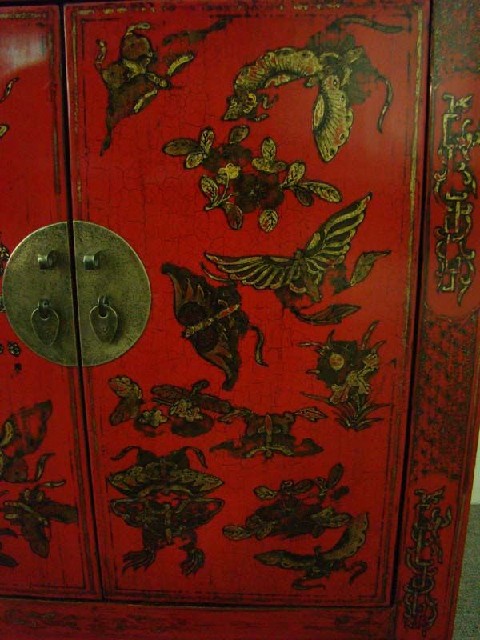 红描金二门柜高碑店|red depicting a color chest with two gates