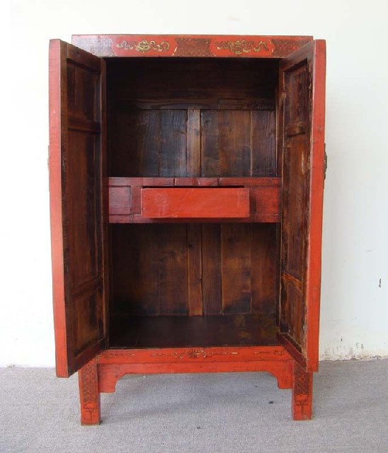 红描金中柜工厂1件|Red & gilt medium cabinet