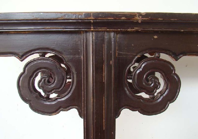 带托翘头案|Table with everted flanges and base
