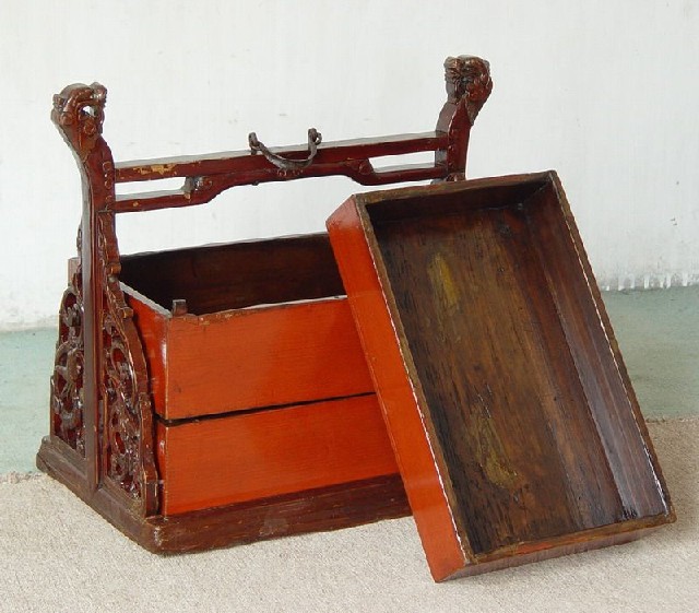 红木提盒|box