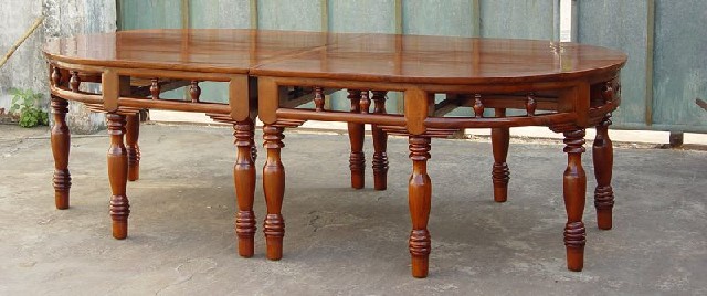 圆会议桌|table