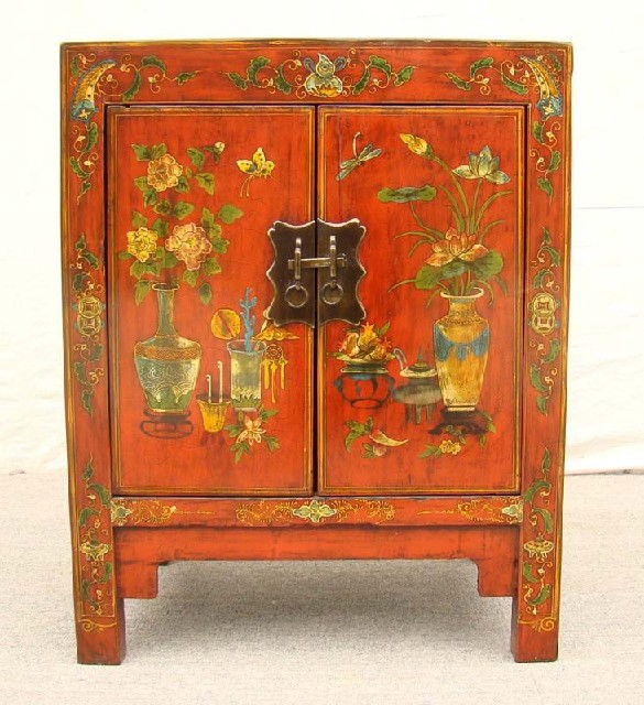 红描彩二门柜工厂|red depicting a color chest with two gates