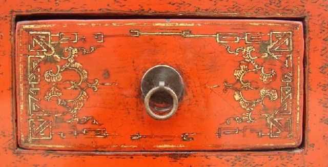 红描金二抽二门小柜工厂|red depicting a color small chest with two gates and two drawers