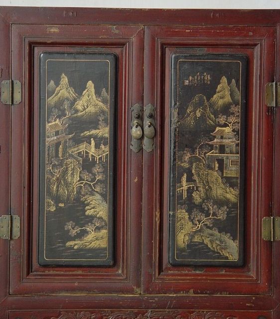 二门描金小柜|Red &gilt small cabinet