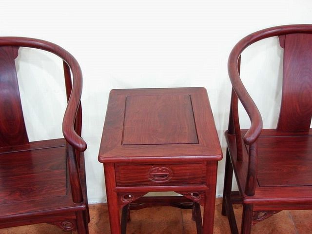 圈椅带几|Round-backed armchair