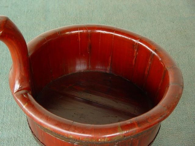 红盖桶|Red covered barrel