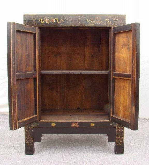 黑五彩小柜工厂1件|Black color depiction of the small chest