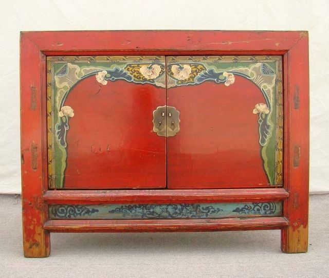 描彩二门柜|Color-painted cabinet w/ 2 doors