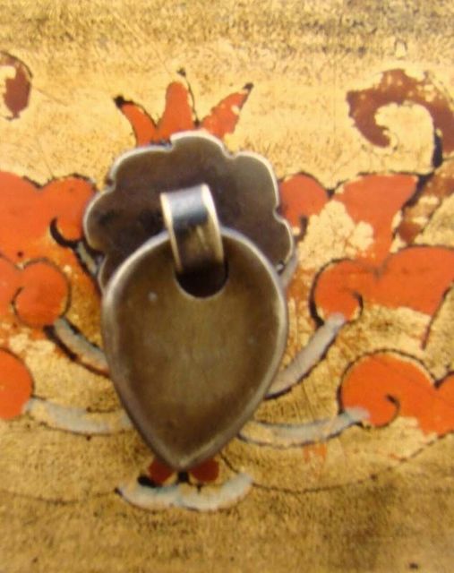 黄一抽二门小柜|Yellow lacquer small chest with one drawer and two gates