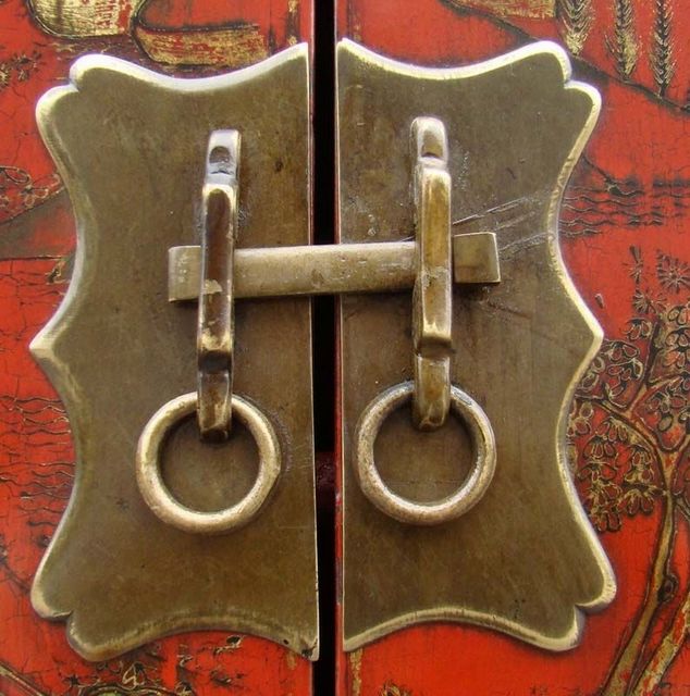 红描金四门柜|red depicting a color small siamese chest