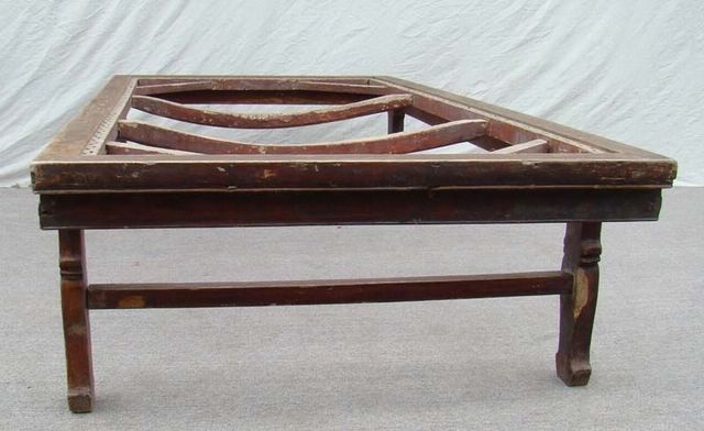 箭腿床|Arrow leg bed