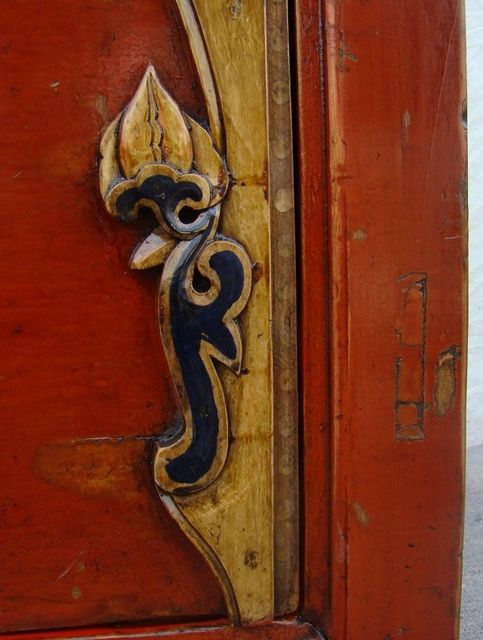 描彩二门柜|Color-painted cabinet w/ 2 doors