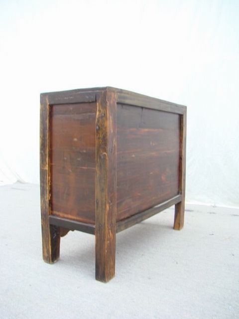 描彩二门柜|Color-painted cabinet w/ 2 doors
