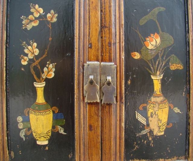 二抽四门描彩柜高碑店|depicts the color cabinet with two drawers and four gates