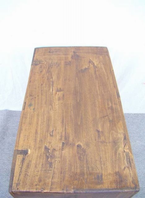 红漆箱|Red-lacquered trunk