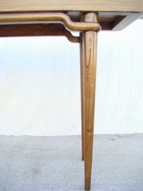 翘头案|Table w/ everted flanges
