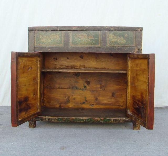 描彩二门柜|Color-painted cabinet w/ 2 doors