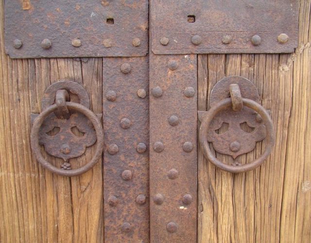 门一对|a pair of doors