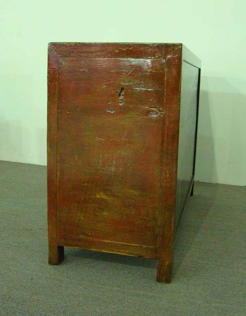 描彩三抽二门柜|painted cabinet