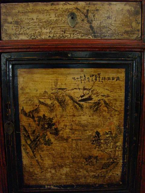 描彩三抽三门柜|Color-painted low cabinet