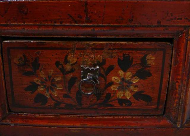 描彩三抽二门柜工厂|painted cabinet