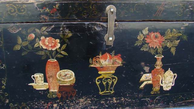 描彩箱|painted trunk