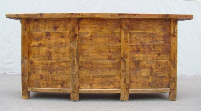 描彩三抽三门柜|painted cabinet