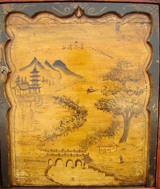 描彩三门柜|Color-painted low cabinet