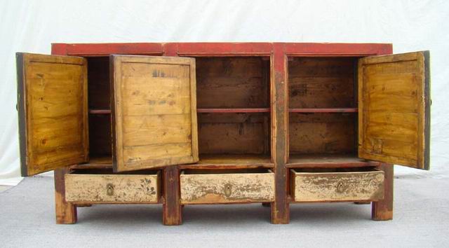 三抽三门描彩柜|Color-painted low cabinet
