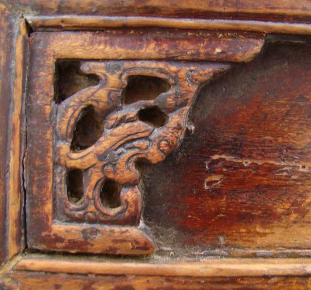 雕花四抽被格lower cabinet