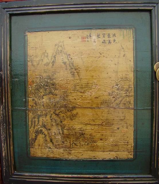 描彩三抽三门柜|Color-painted low cabinet
