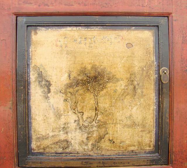 描彩三抽三门柜|Color-painted low cabinet