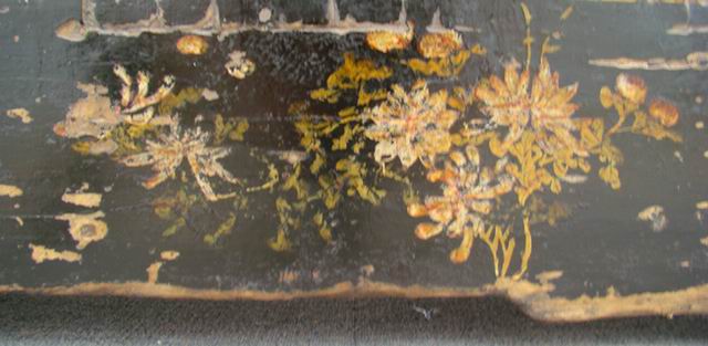 黑四门描彩柜|Color-painted low cabinet
