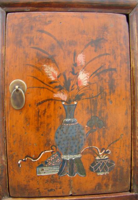 描彩三抽四门柜|painted lower cabinet